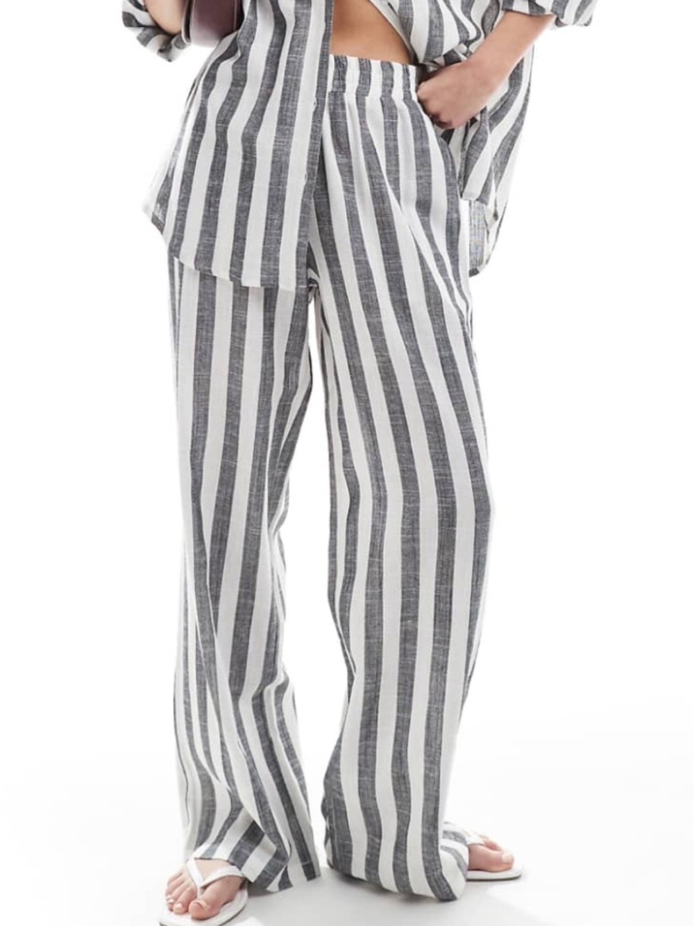 4th and Reckless - Linen Wide Leg High Rise Beach pant - Gray and White